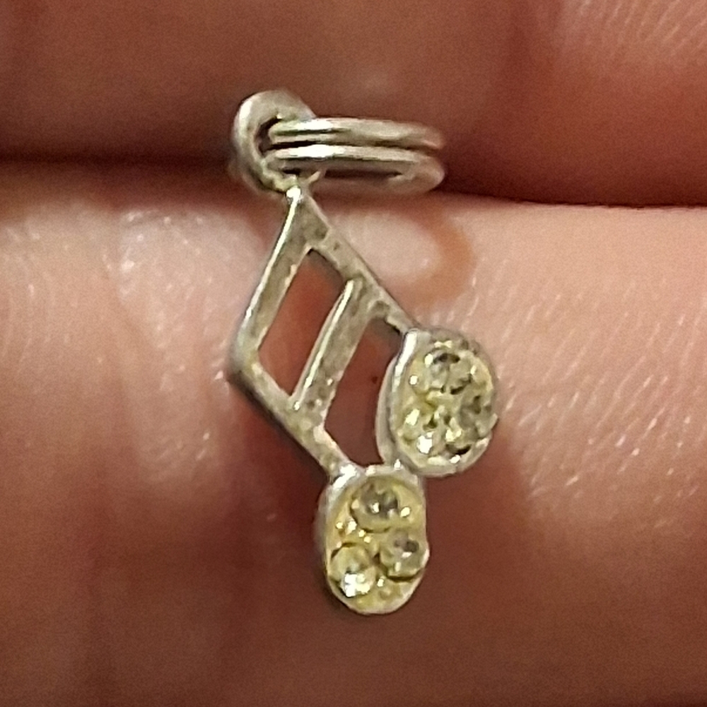 Silver Music Note Pendant 925. - Picture 2 of 8